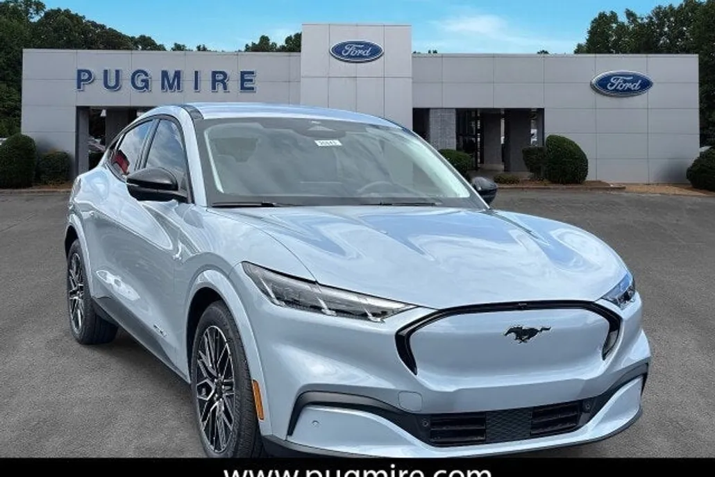 2025 Ford Mustang Mach-E Premium photo 1