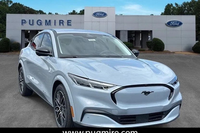 2025 Ford Mustang Mach-E Premium photo 1