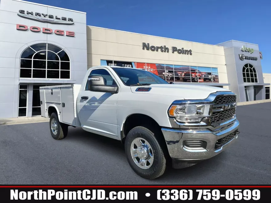 2024 Ram 3500 Tradesman photo 1