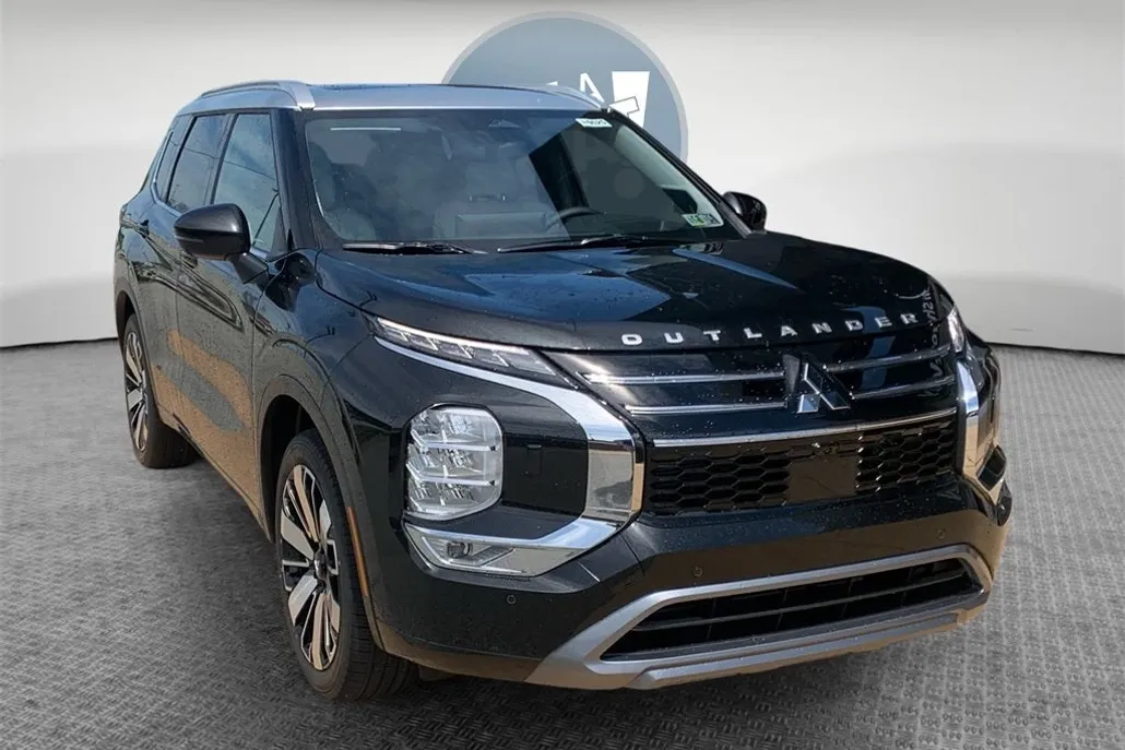 2025 Mitsubishi Outlander SEL GT photo 1