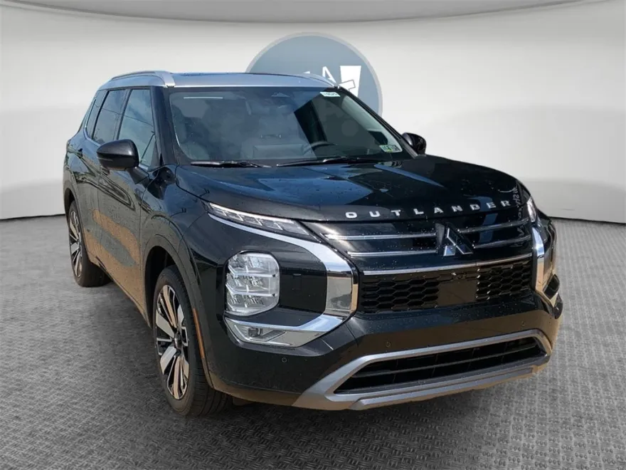 2025 Mitsubishi Outlander SEL GT photo 1