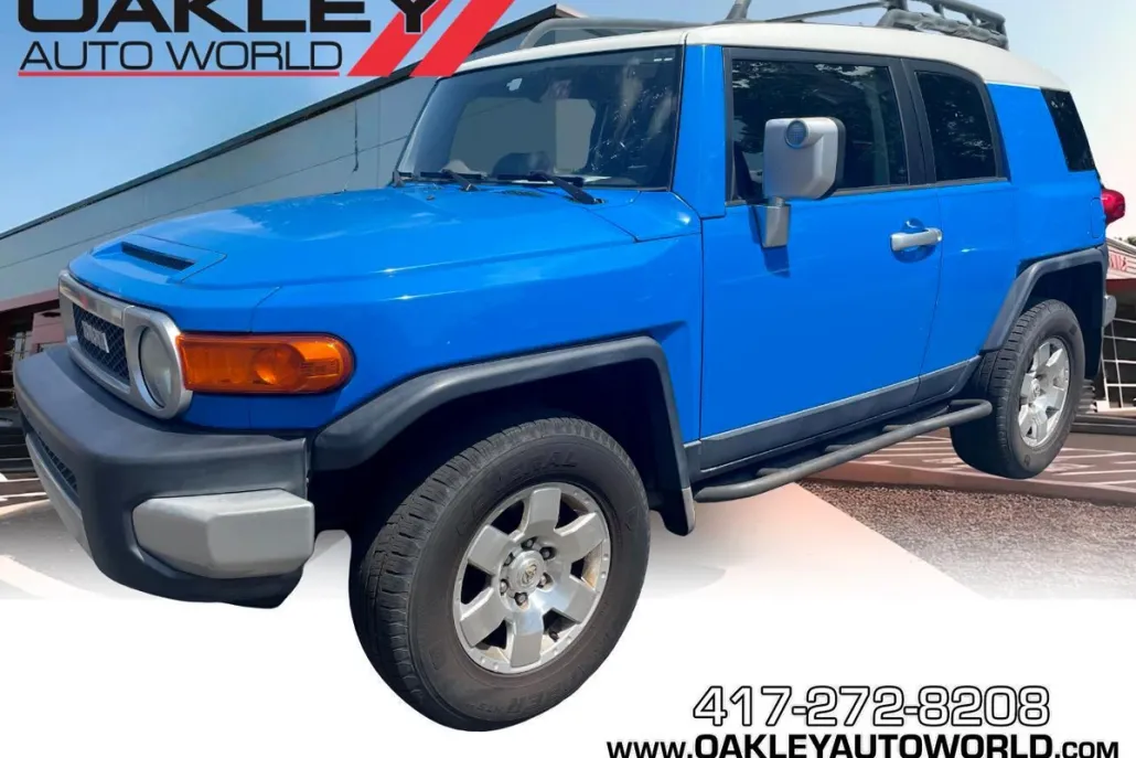 2007 Toyota FJ Cruiser Base photo 1