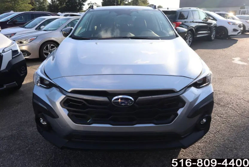 2025 Subaru Crosstrek Limited photo 1
