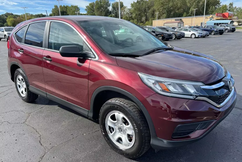 2015 Honda CR-V LX photo 1