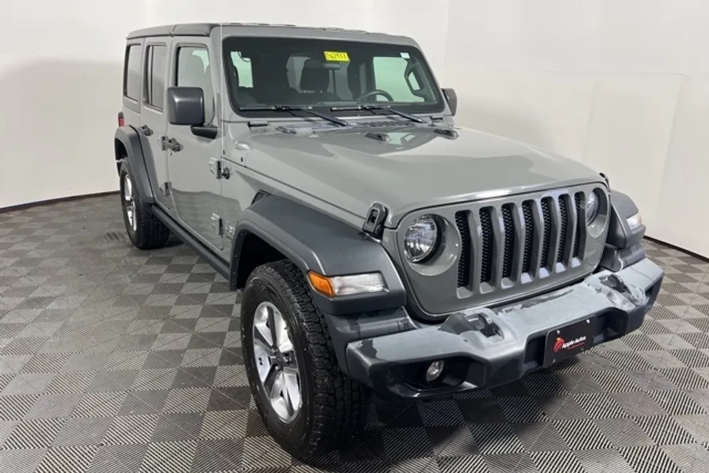 2019 Jeep Wrangler Unlimited Sport photo 1