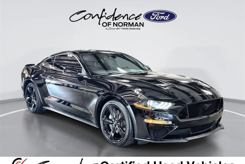 2022 Ford Mustang GT Premium photo 1