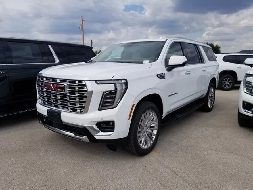 2026 Gmc Yukon XL Denali photo 1