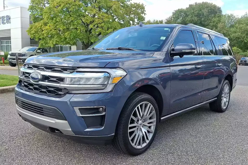 2023 Ford Expedition MAX Limited photo 1