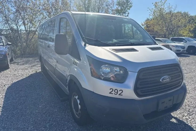 2015 Ford Transit XL photo 1