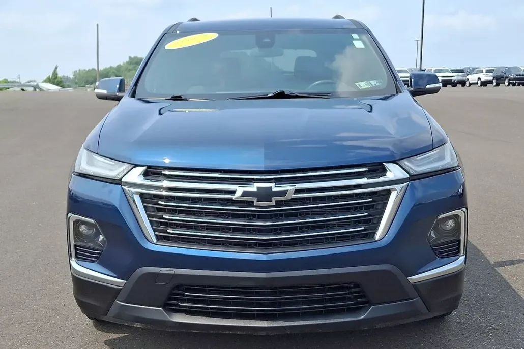 2023 Chevrolet Traverse Cloth photo 1