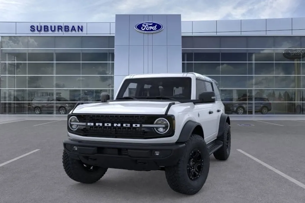 2025 Ford Bronco Outer Banks photo 1