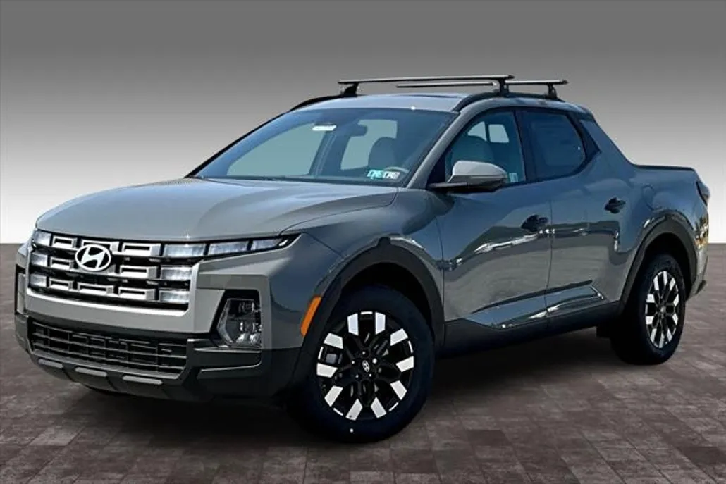 2025 Hyundai Santa Cruz SEL Activity photo 1