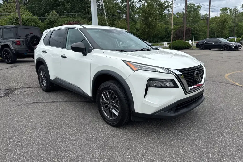 2021 Nissan Rogue S photo 1