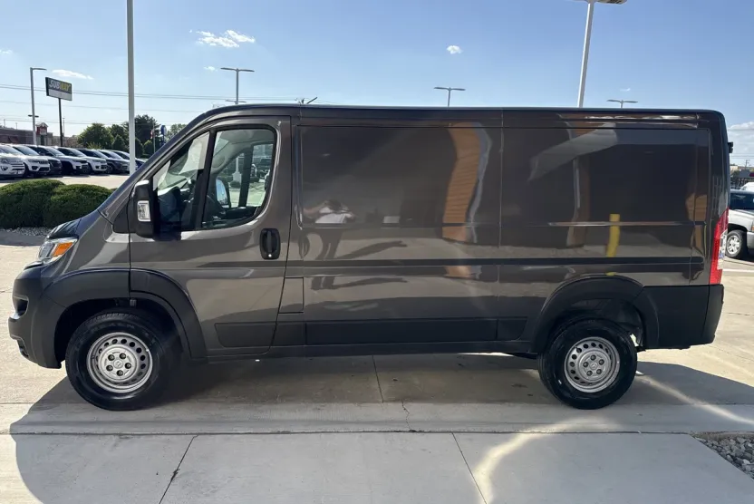 2025 Ram ProMaster 1500 Tradesman photo 1