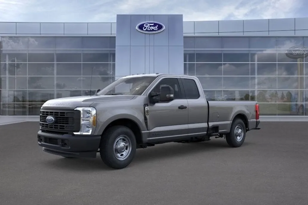2025 Ford F-250 photo 1