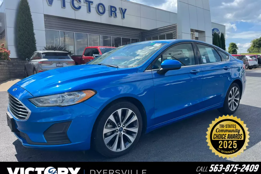 2020 Ford Fusion SE photo 1