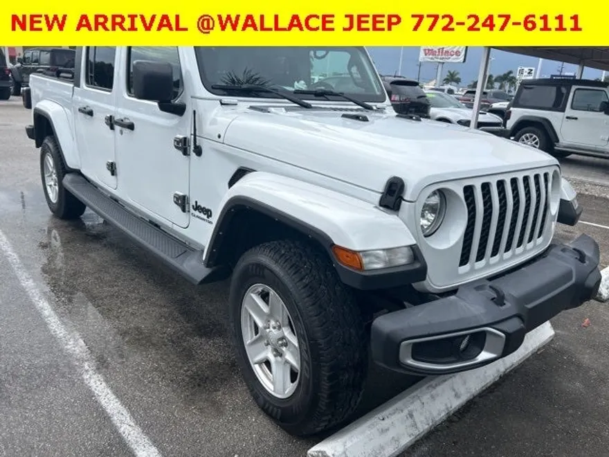 2022 Jeep Gladiator Sport photo 1