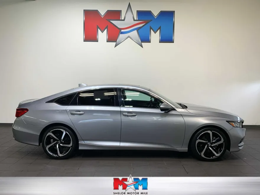 2020 Honda Accord Sport 2.0T photo 1