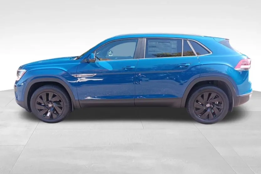 2025 Volkswagen Atlas Cross Sport SE Technology photo 1