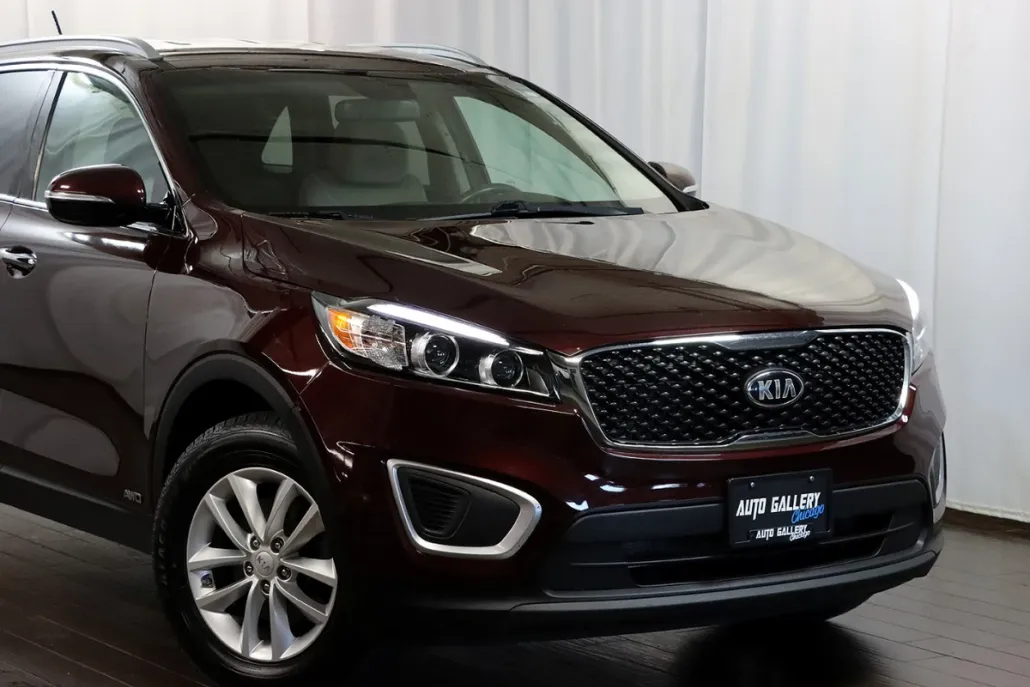 2017 Kia Sorento LX photo 1