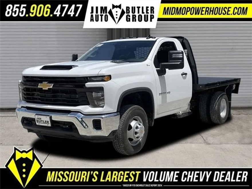 2025 Chevrolet Silverado 3500HD Work Truck photo 1