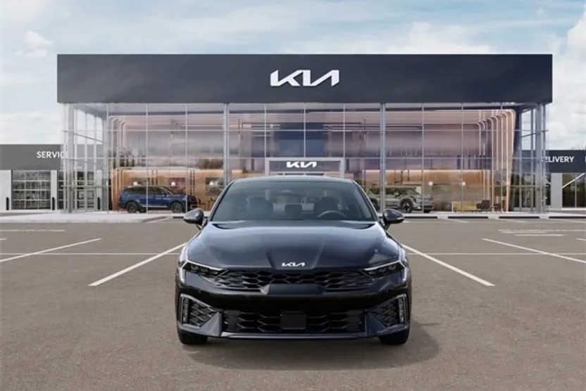 2026 Kia K5 GT-Line photo 1