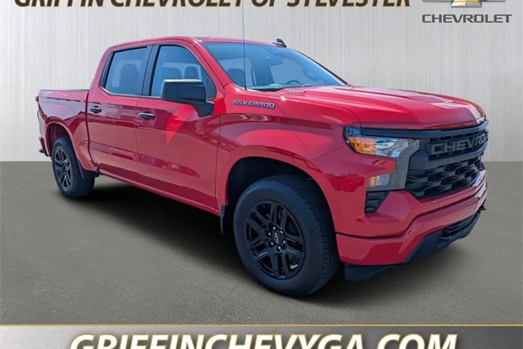 2025 Chevrolet Silverado 1500 Custom photo 1