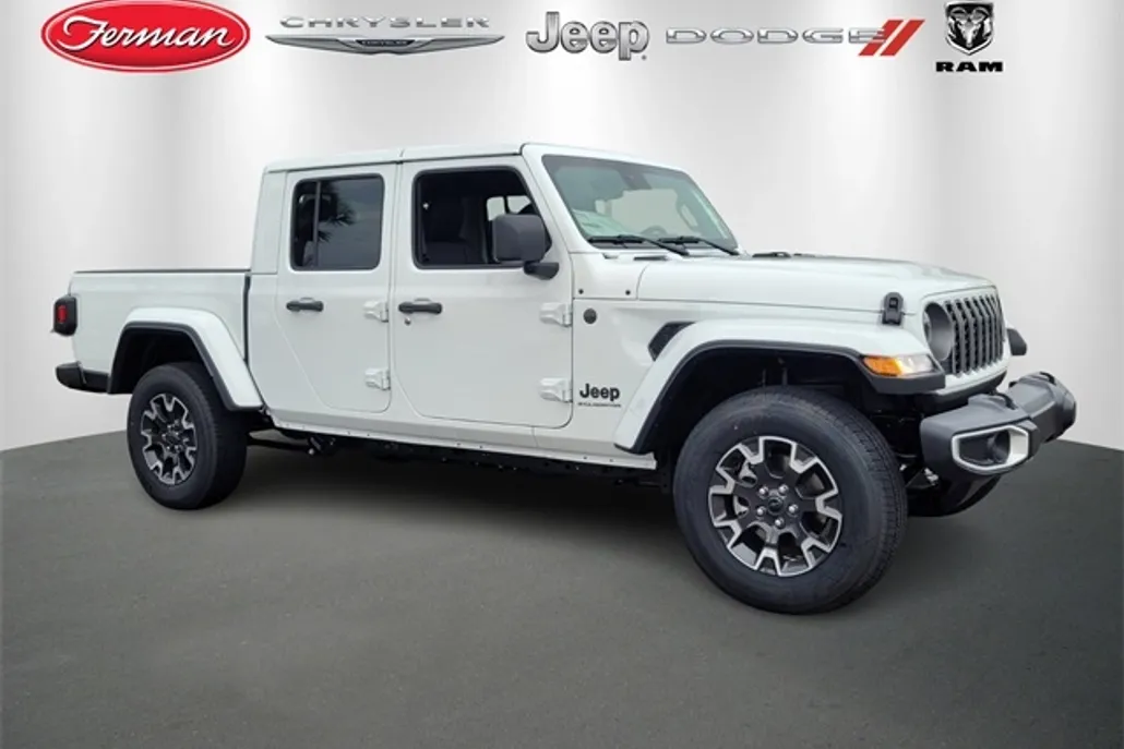 2025 Jeep Gladiator Sport S photo 1