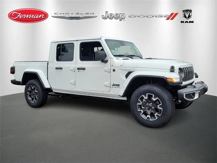 2025 Jeep Gladiator Sport S photo 1