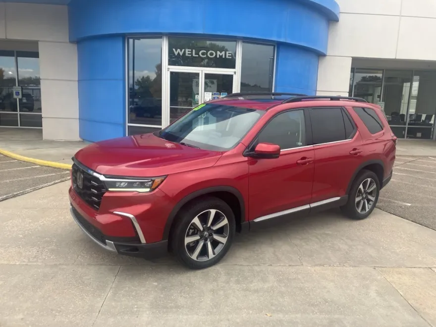 2024 Honda Pilot Elite photo 1