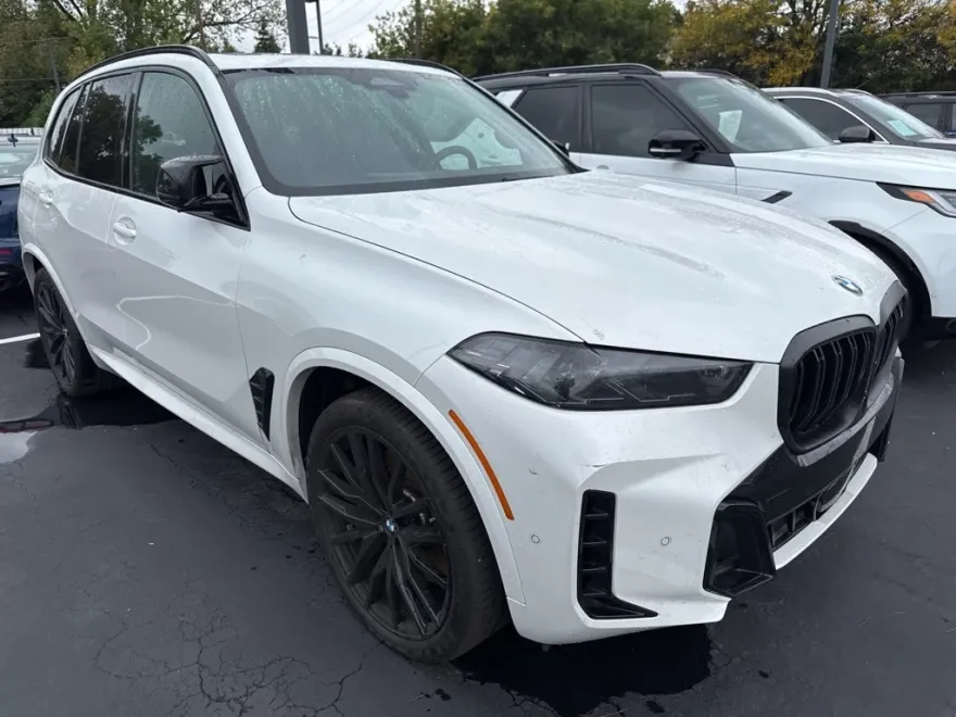 2024 Bmw X5 M60i photo 1