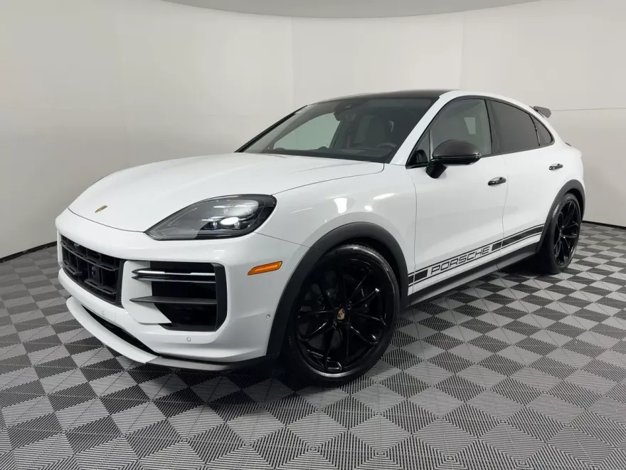 2026 Porsche Cayenne Coupe Turbo GT photo 1