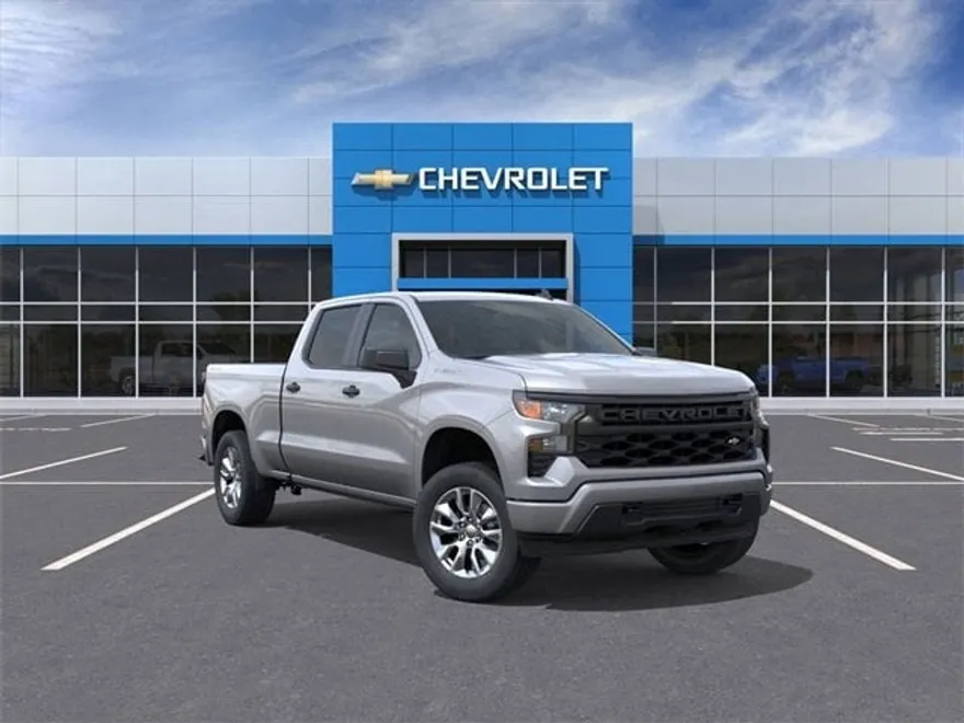 2026 Chevrolet Silverado 1500 Custom photo 1