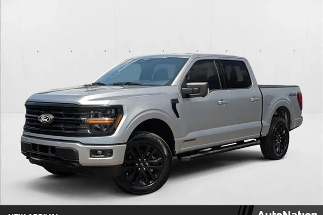 2025 Ford F-150 XLT photo 1
