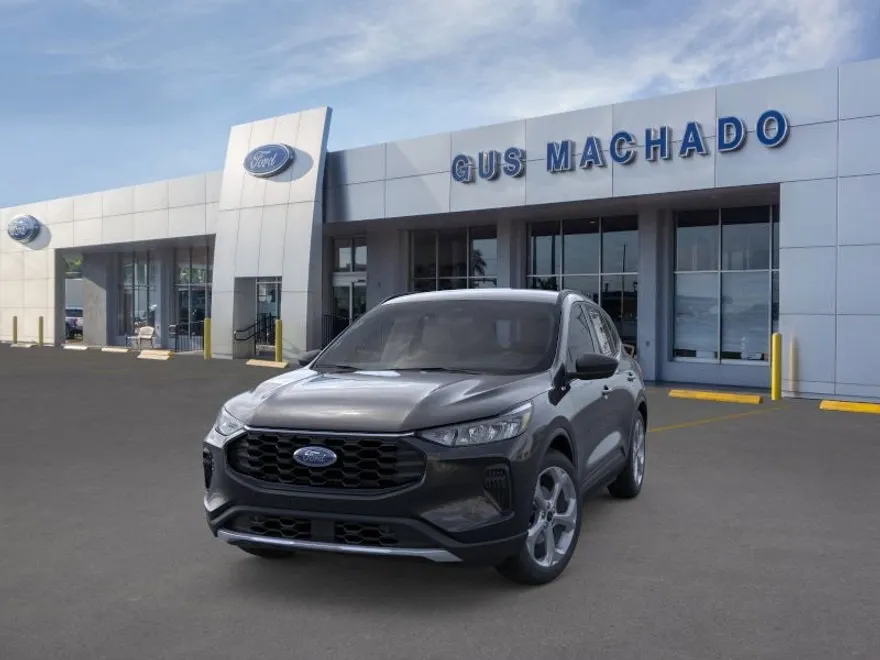 2025 Ford Escape ST-Line photo 1