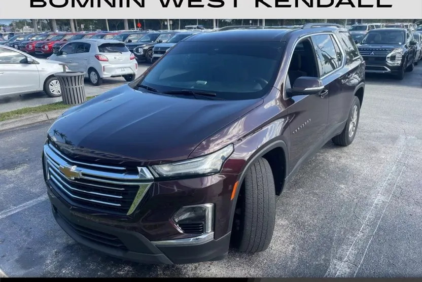 2023 Chevrolet Traverse photo 1