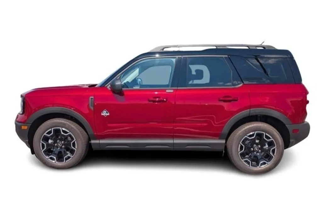 2025 Ford Bronco Sport Outer Banks photo 1