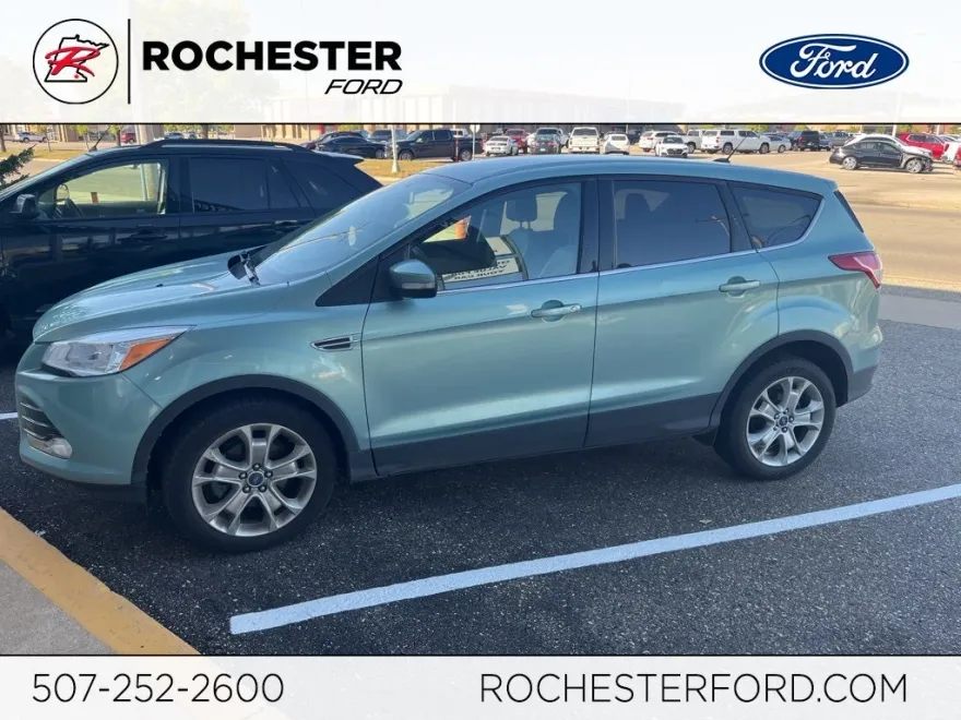 2013 Ford Escape SEL photo 1