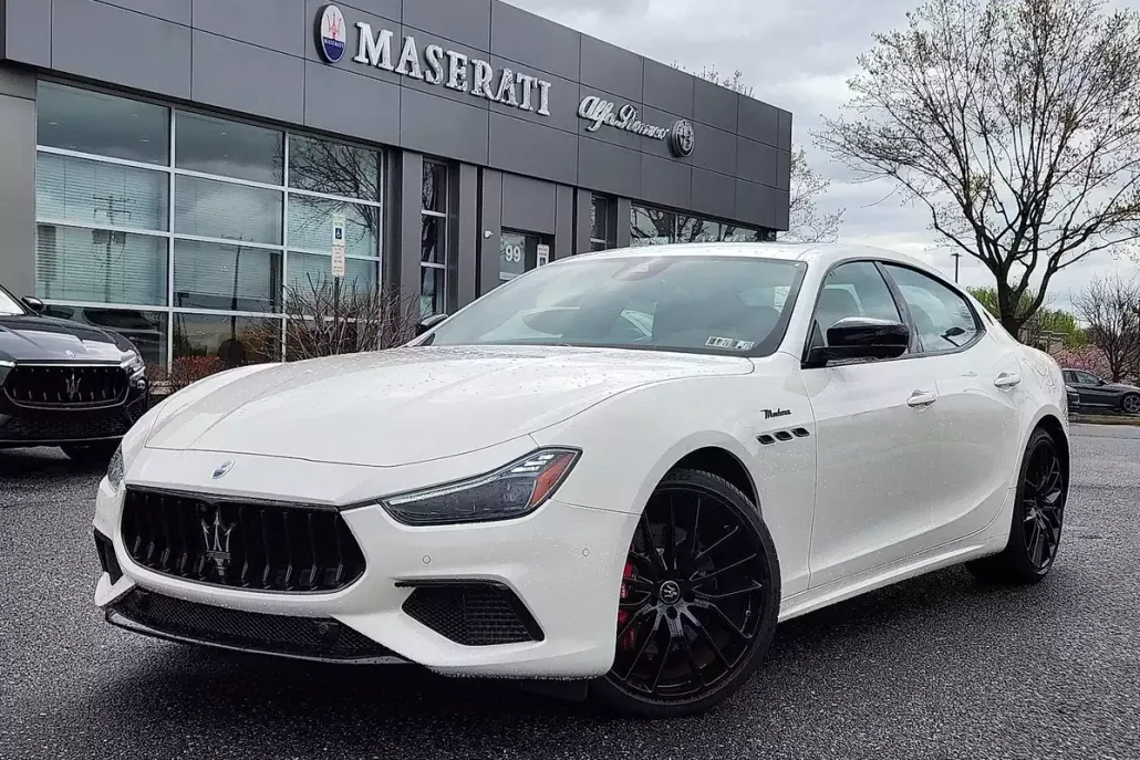 2024 Maserati Ghibli Modena photo 1