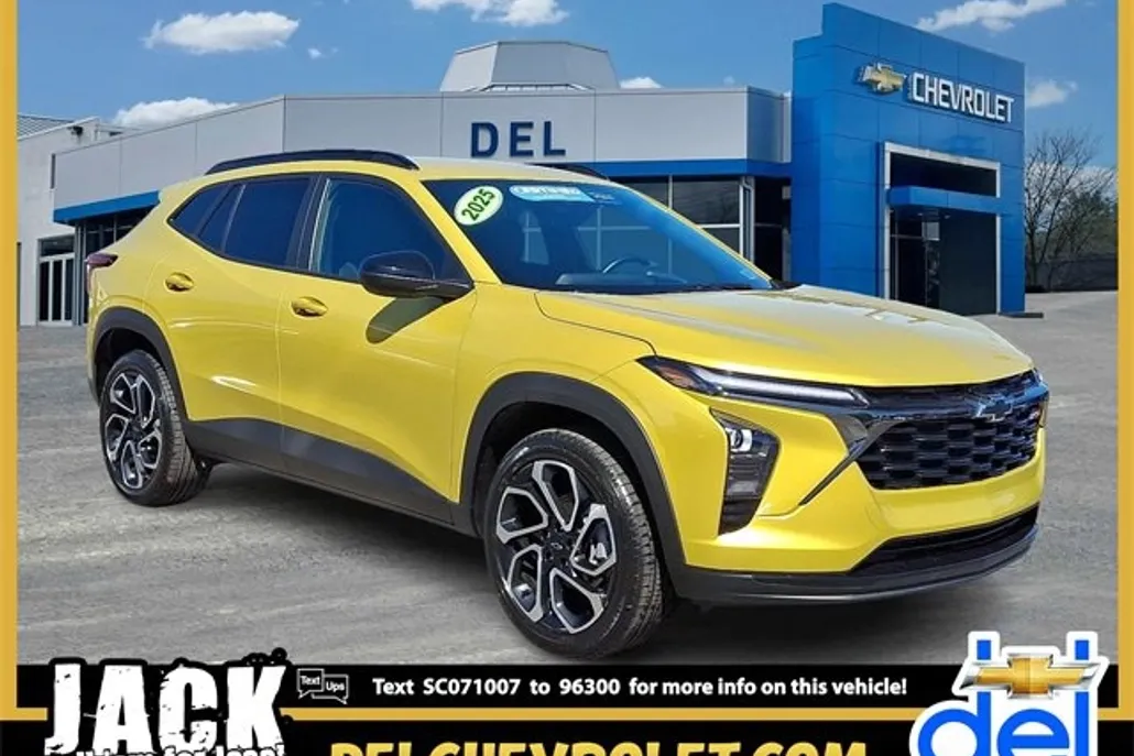 2025 Chevrolet Trax photo 1