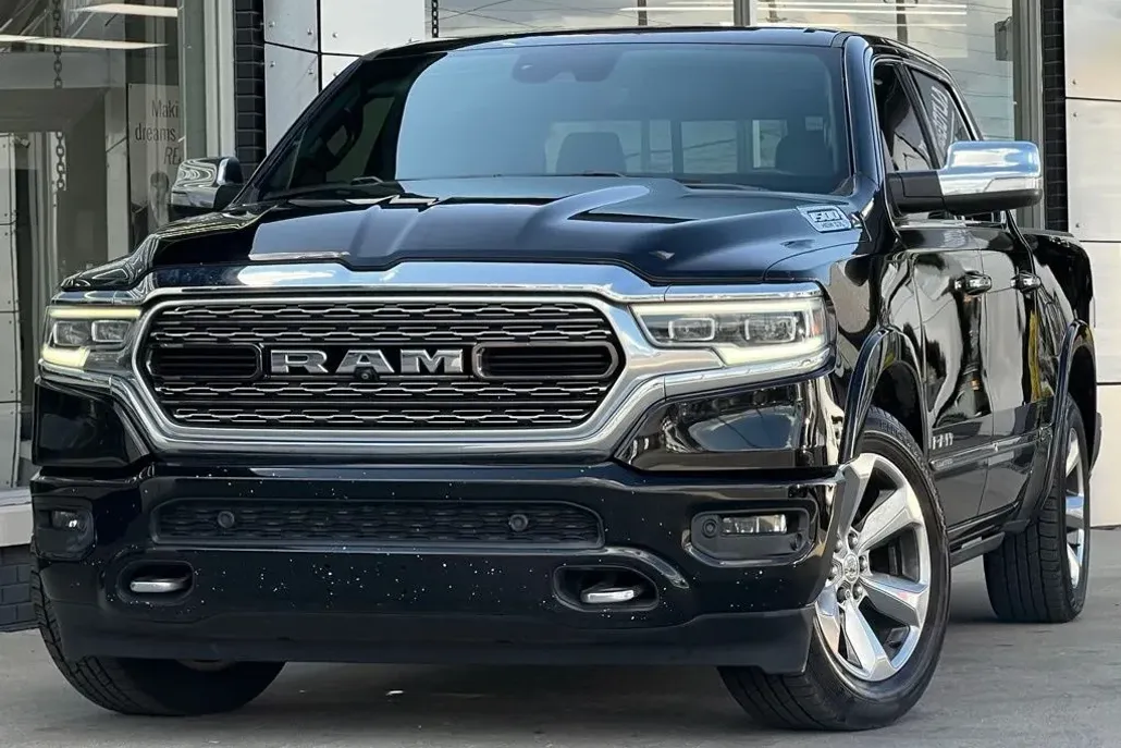 2020 Ram 1500 Limited photo 1