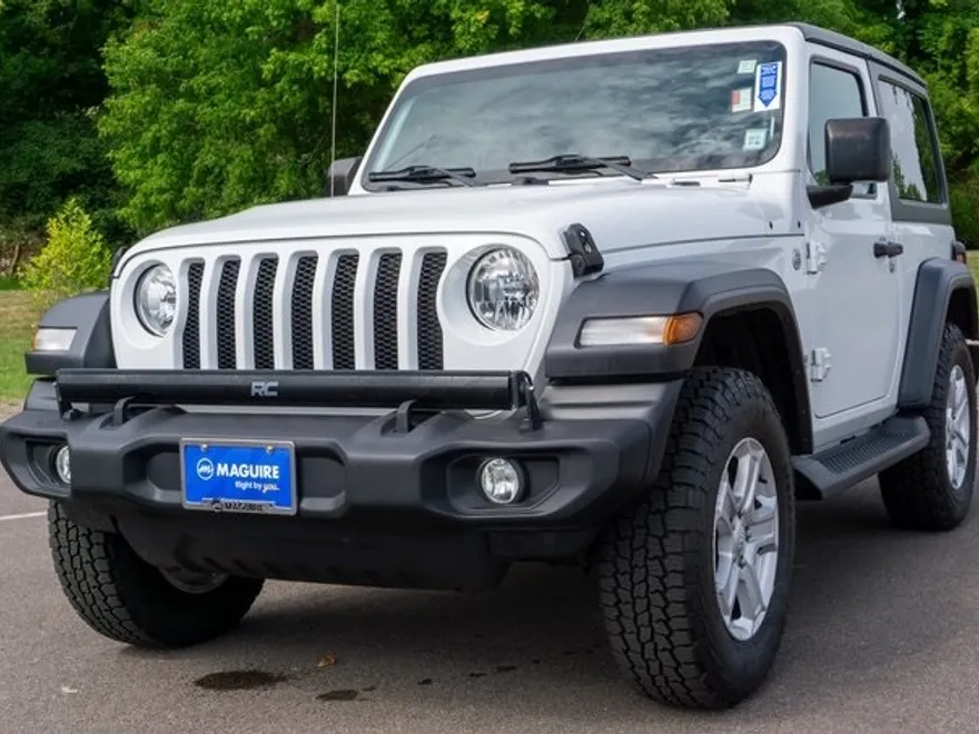 2020 Jeep Wrangler Sport S photo 1