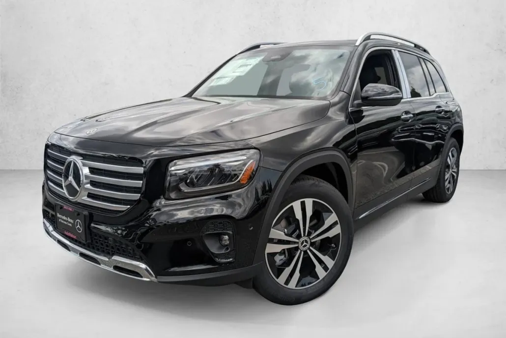 2025 Mercedes Benz GLB 250 photo 1