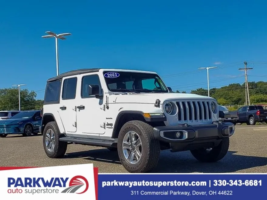 2021 Jeep Wrangler Unlimited Sahara photo 1