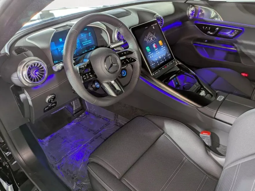 2026 Mercedes Benz SL AMG 43 photo 1
