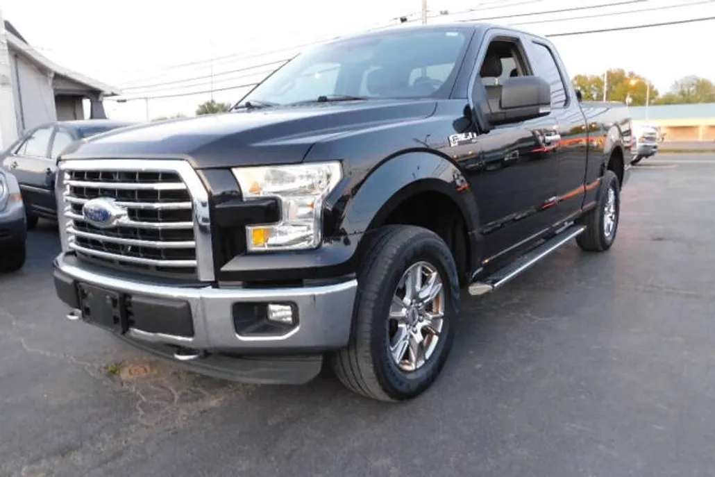 2016 Ford F-150 XLT photo 1