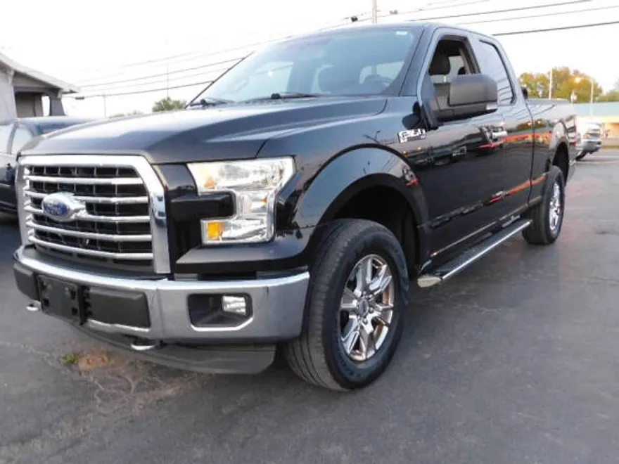 2016 Ford F-150 XLT photo 1