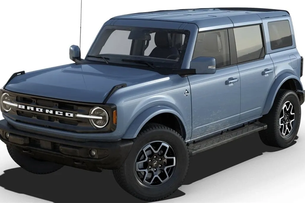 2025 Ford Bronco Outer Banks photo 1