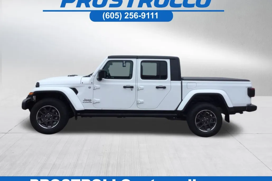 2020 Jeep Gladiator Overland photo 1