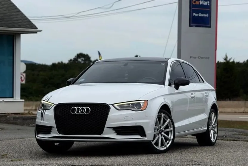 2015 Audi A3 2.0T Premium Plus photo 1